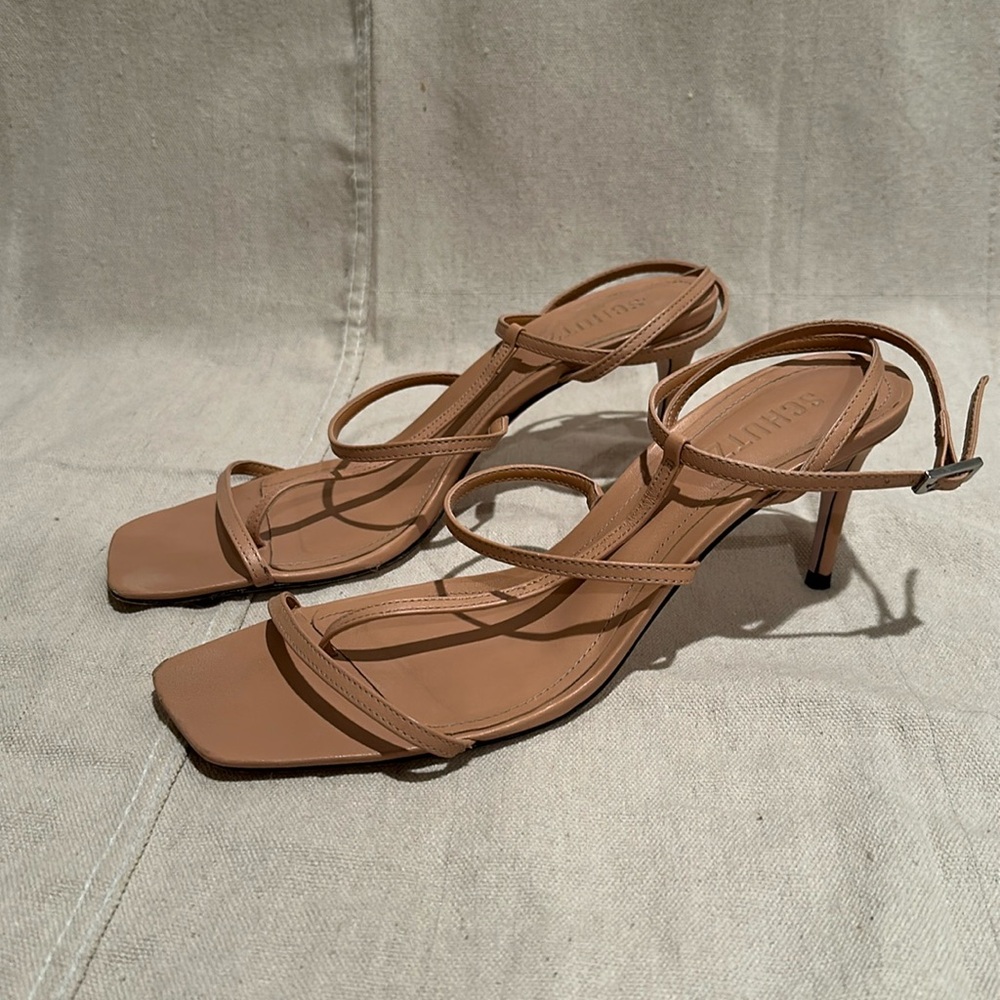 Schultz nude strappy sandals